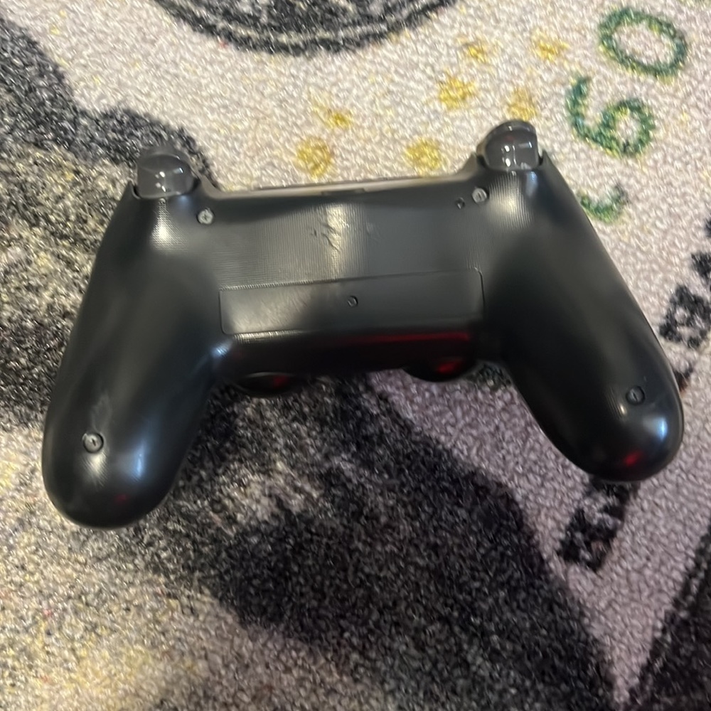 Ps4 controller - Picture 2 of 6